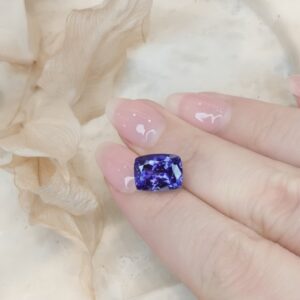 5.25 Ct. Violetish Blue Tanzanite from Tanzania