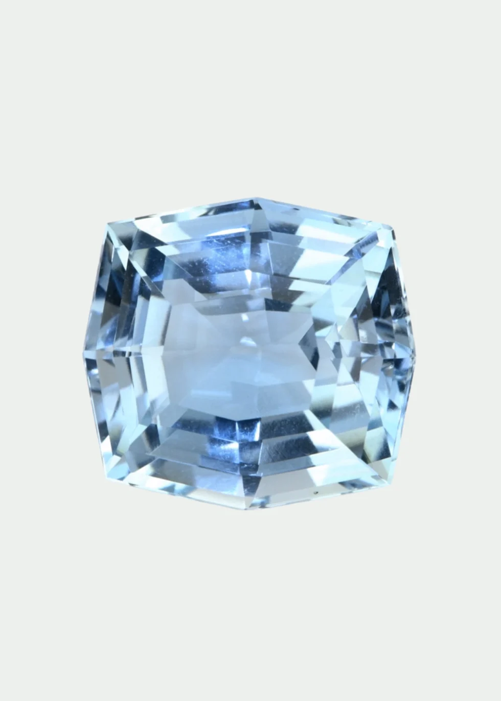 16.87 Ct. Blue Aquamarine from Ceylon (Sri Lanka)