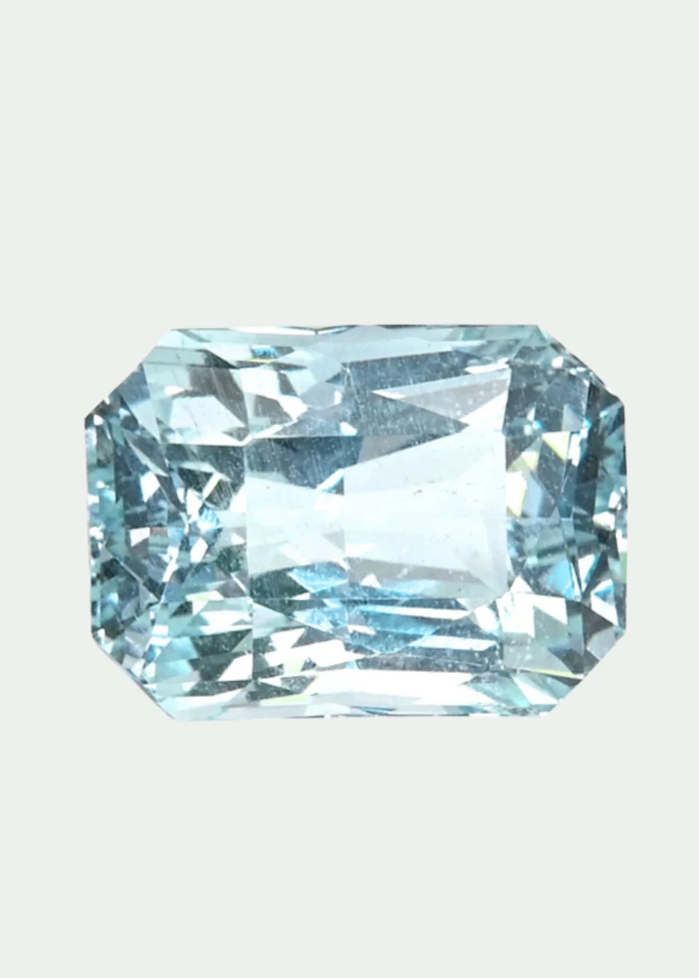 7.57 Ct. Blue Aquamarine from Ceylon (Sri Lanka)