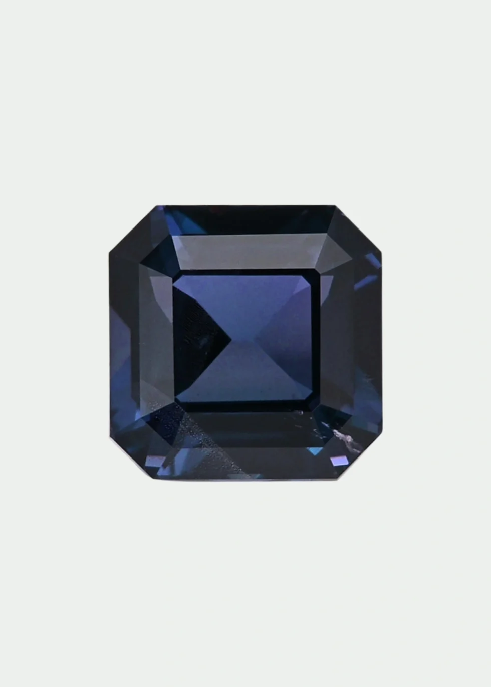 3.07 Ct. Color Change Spinel from Ceylon (Sri Lanka)